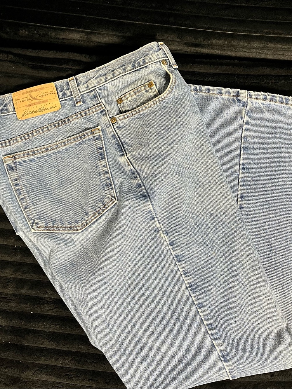 Eddie Bauer Classic Men's Light Blue Relaxed Fit Jeans 32X30